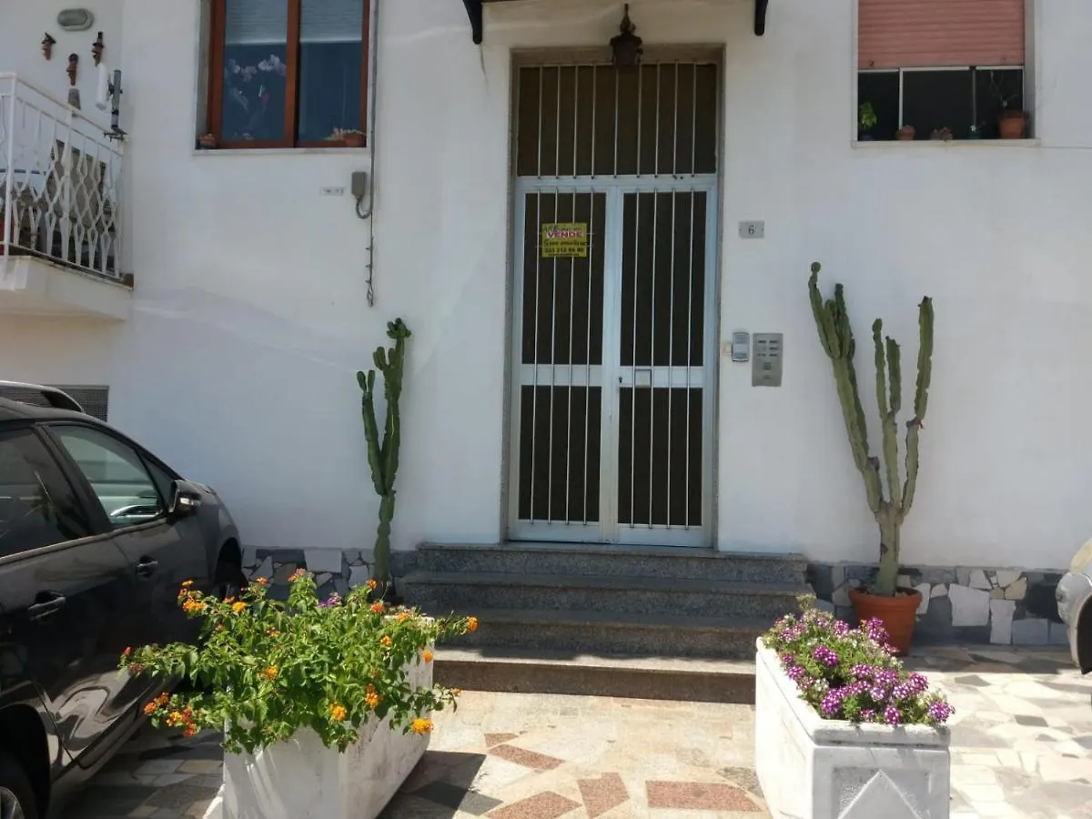 Apartman Appartamento Vicino Al Mare Giardini Naxos